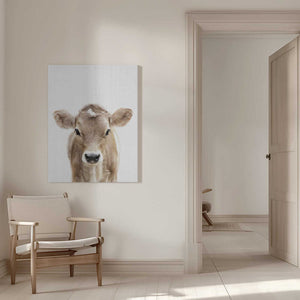 Tablou canvas „Peekaboo Baby Cow” de Lola Peacock