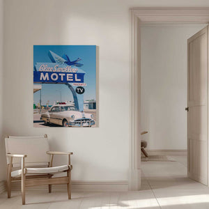 Tablou canvas „Blue Swallow Motel” de Bethany Young