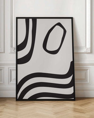 Tablou înramat „Black Curves” de Sally Ann Moss