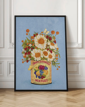 Tablou înramat „Flowers In a Vintage Tea Can” de Raissa Oltmanns