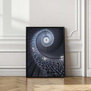 Tablou înramat „Tulip Stairs” de Massimo Cuomo
