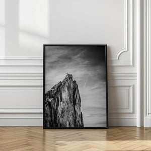 Tablou înramat „Balancing between Earth and Sky” de Thomas Vuillaume