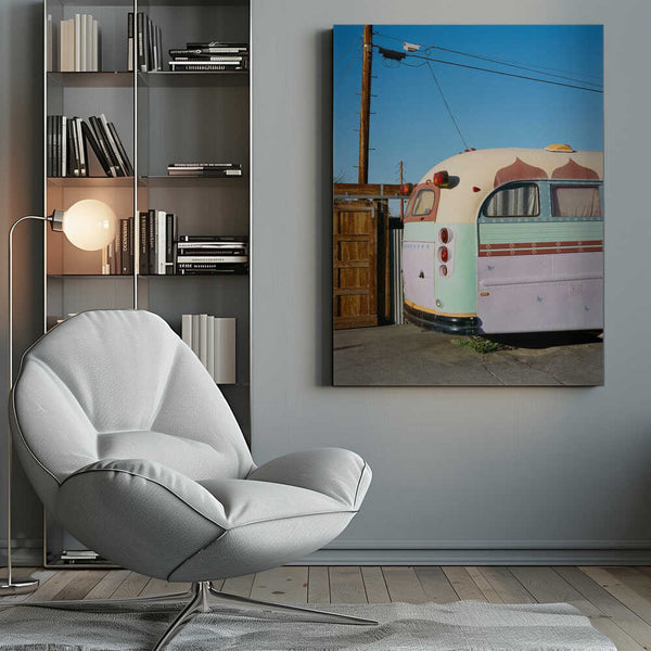 Tablou canvas „Joshua Tree Bus” de Bethany Young