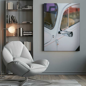 Tablou canvas „Pastel Volskwagen Beetle in the streets of Oaxaca Mexico” de Raisa Zwart