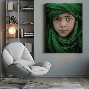 Tablou canvas „Green Boy” de Saeed Dhahi