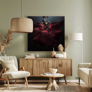 Tablou canvas „The Lady in Red” de Martha Suherman