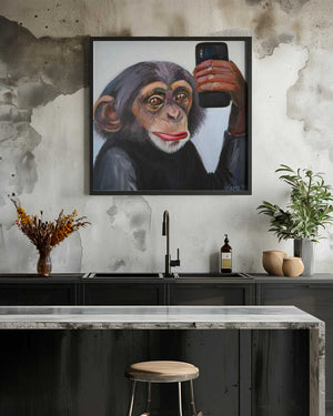Tablou înramat „Chimp's Selfie Moment” de Violeta Vollmer