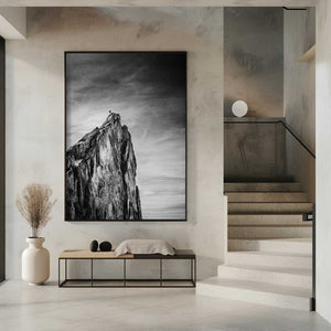 Tablou înramat „Balancing between Earth and Sky” de Thomas Vuillaume
