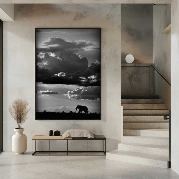 Tablou înramat „He walks under an African Sky” de WildPhotoArt