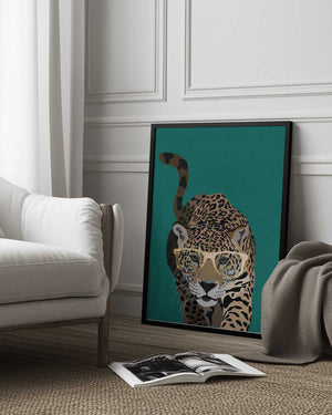 Tablou înramat „Curious green leopard” de Sarah Manovski