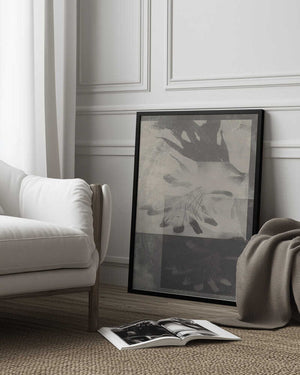 Tablou înramat „Whispering Leaves – Abstract Pattern in Taupe and White” de Dina Dankers