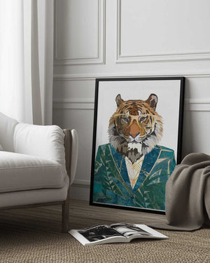 Tablou înramat „Tiger Jugnle Jacket 3” de Sarah Manovski