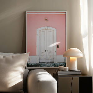 Tablou înramat „The white door Lisbon” de Raisa Zwart