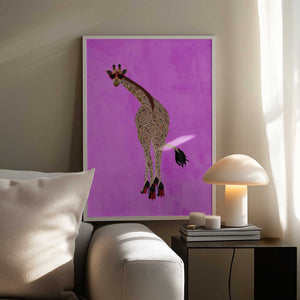 Tablou înramat „Quirky Giraffe wearing shoes” de Sarah Manovski