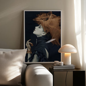 Tablou înramat „Imperious Lady” de Yudhistira Yogasara