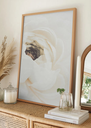 Tablou înramat „White Flower 01” de Pictufy Studio III