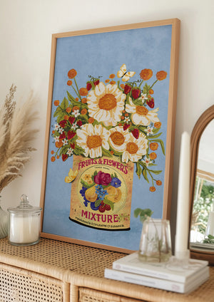 Tablou înramat „Flowers In a Vintage Tea Can” de Raissa Oltmanns