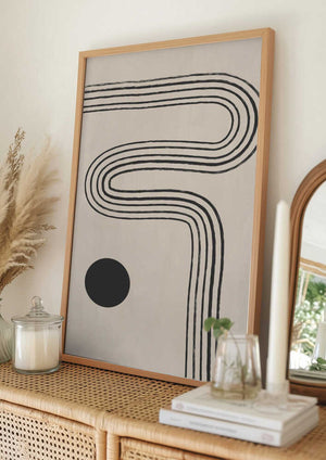 Tablou înramat „Black Curved Lines and a Circle” de Elena Ristova
