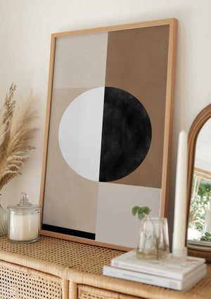 Tablou înramat „Geometric Shapes with a Central Circle” de Elena Ristova