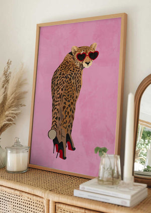 Tablou înramat „Sexy cheetah in heels” de Sarah Manovski