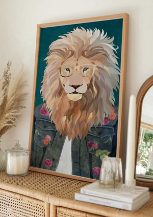 Tablou înramat „Golden fashion lion 2” de Sarah Manovski