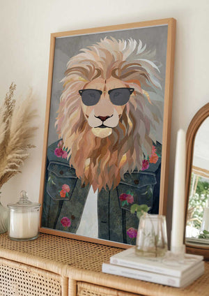 Tablou înramat „Golden fashion lion 4” de Sarah Manovski