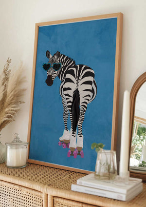 Tablou înramat „Rollerskating Zebra blue” de Sarah Manovski