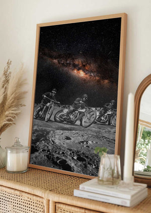 Tablou înramat „Motorcyclists Racing” de Dominik Przerwa