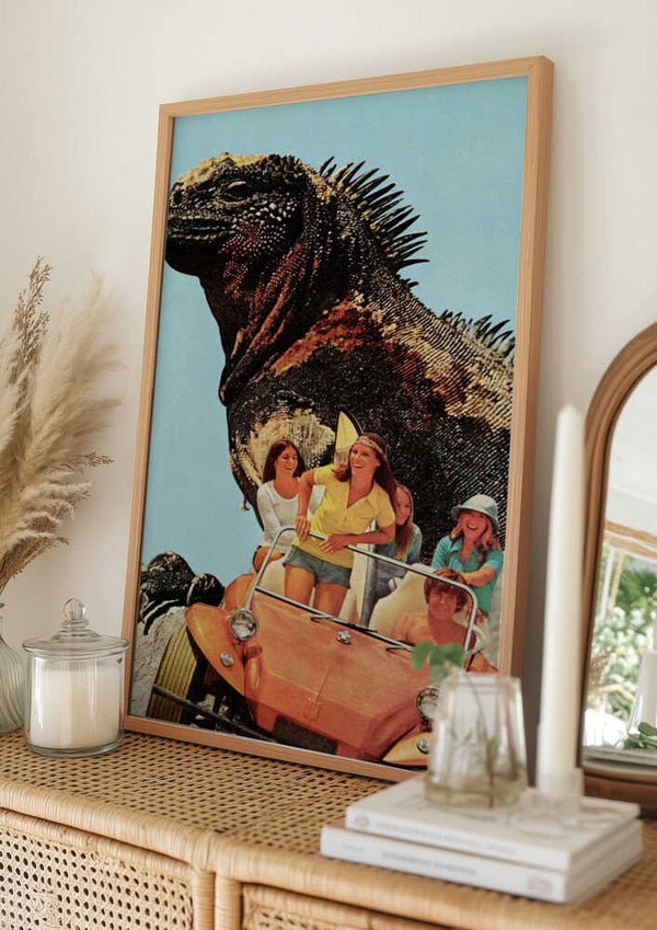 Tablou înramat „Iguana Beach Weekend” de Mikhail Siskoff