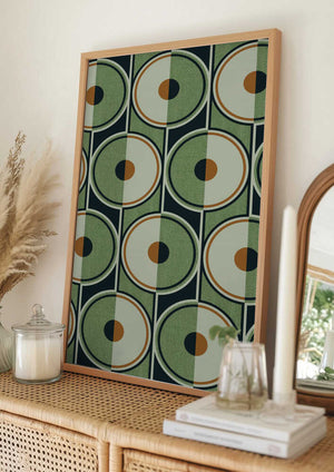 Tablou înramat „Retro Circles Green” de Alexandra Weise