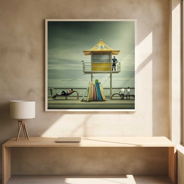 Tablou înramat „The life guard” de Adrian Donoghue