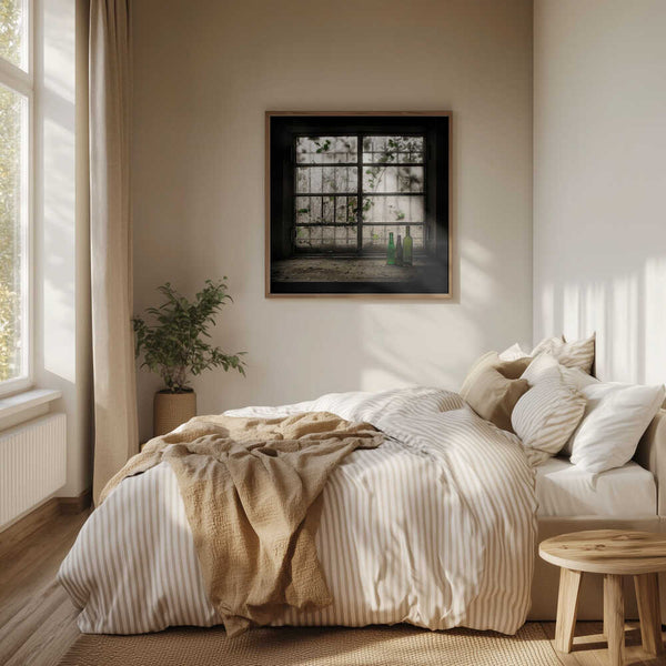 Tablou înramat „Still-Life with glass bottle” de Vito Guarino