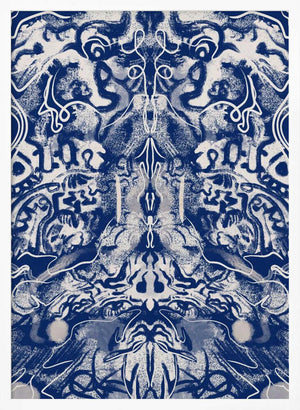 Tablou înramat „Symmetrical Blue and White Pattern” de Little Dean